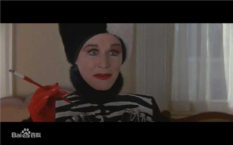 精选格伦·克洛斯(Glenn Close)在代表作《101斑点狗》中的图册