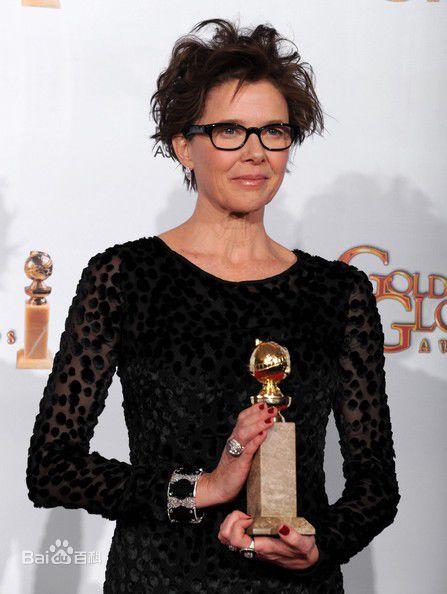 安妮特·贝宁(Annette Bening)获奖图集生活照