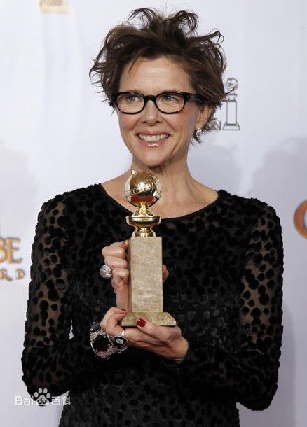 安妮特·贝宁(Annette Bening)获奖图集生活照