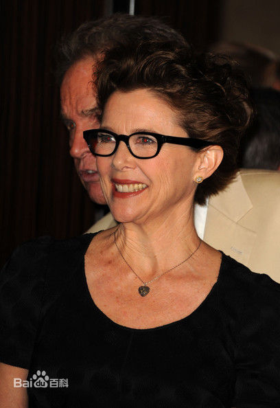 最优质安妮特·贝宁(Annette Bening)精彩图册