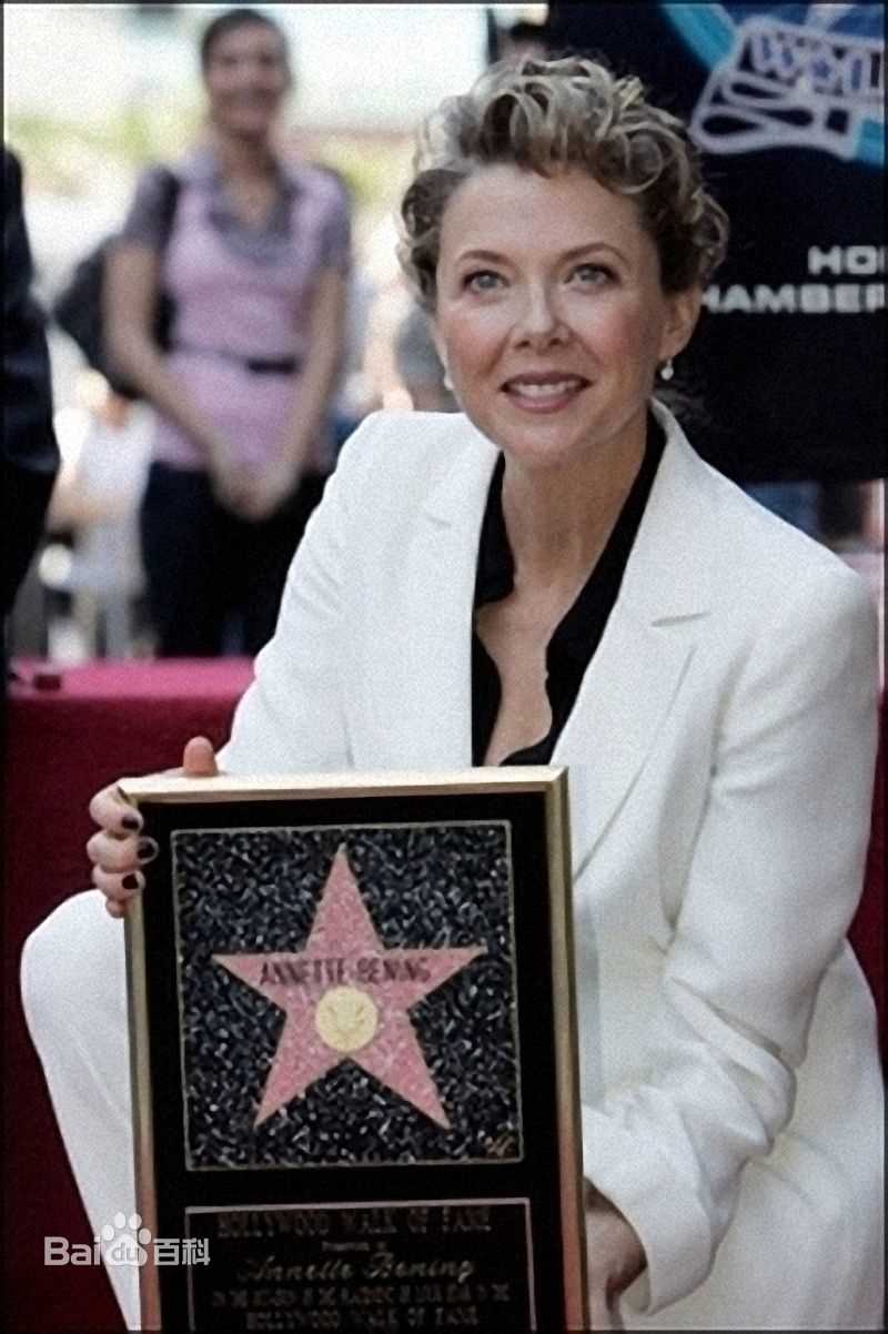 安妮特·贝宁(Annette Bening)精彩图册