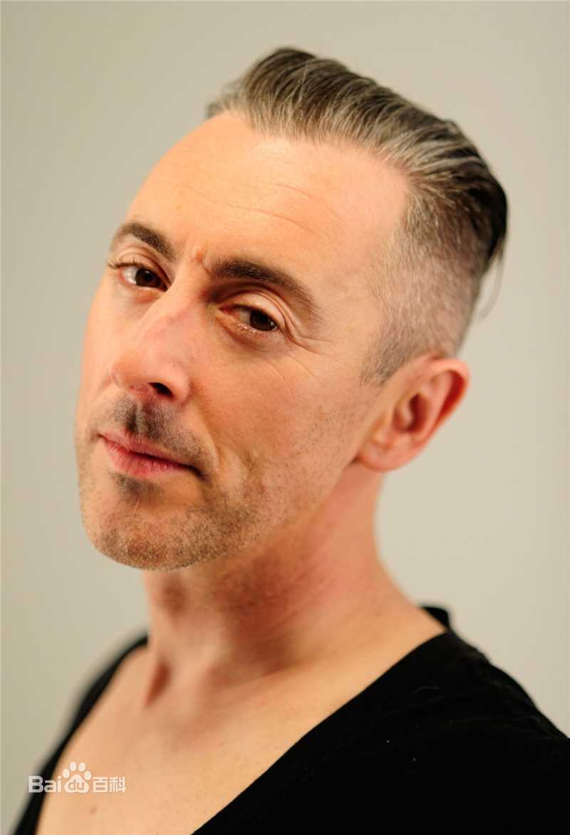 精选艾伦·卡明(Alan Cumming)图片