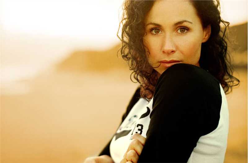高清明妮·德瑞弗(Minnie Driver)图片
