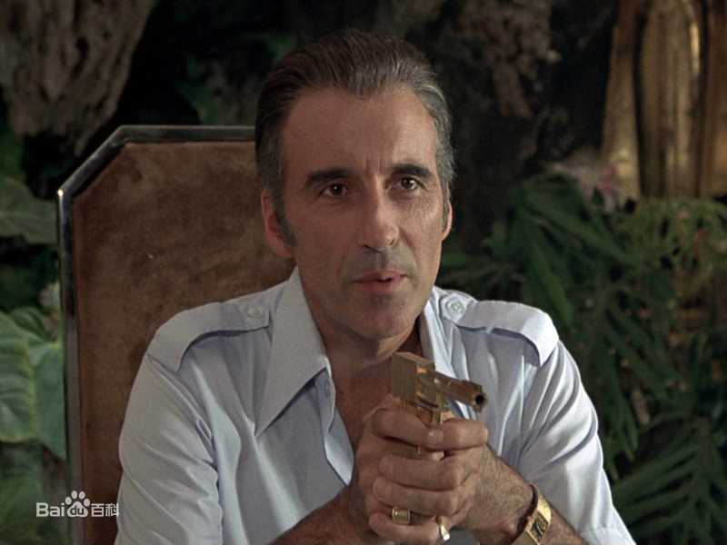 克里斯托弗·弗兰克·卡兰迪尼·李(Christopher Frank Carandini Lee)前后照片