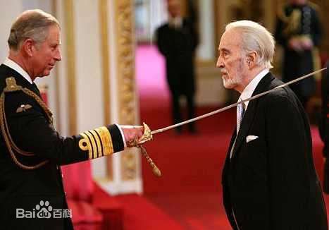 克里斯托弗·弗兰克·卡兰迪尼·李(Christopher Frank Carandini Lee)前后照片