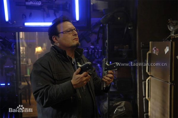 道格·休切逊(Doug Hutchison)《惩罚者2》剧照