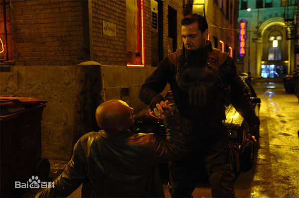 道格·休切逊(Doug Hutchison)《惩罚者2》剧照