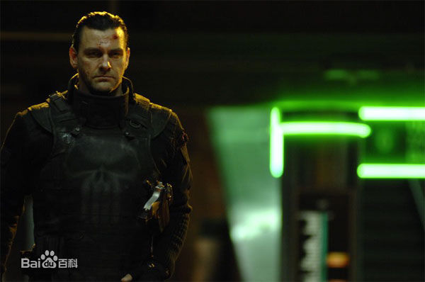 道格·休切逊(Doug Hutchison)《惩罚者2》剧照