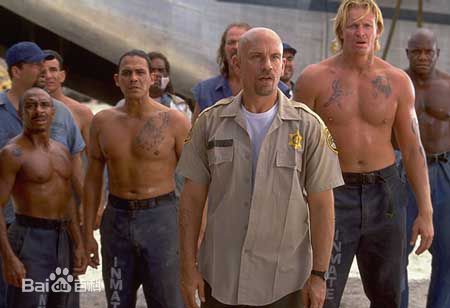 道格·休切逊(Doug Hutchison)《空中监狱》最全剧照