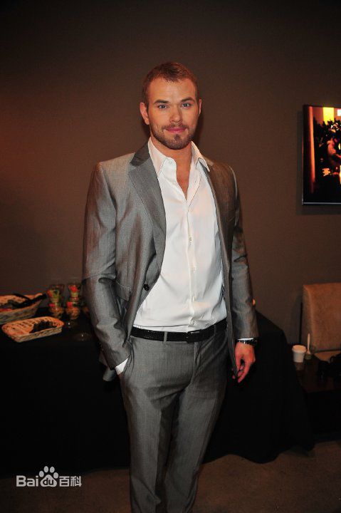 凯南·鲁兹(Kellan Lutz)凯南活动宣传图片素颜照相册