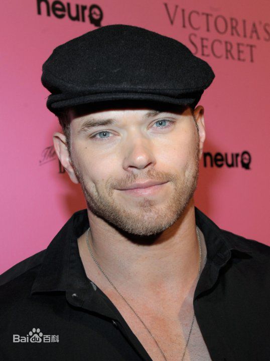 凯南·鲁兹(Kellan Lutz)凯南活动宣传图片素颜照相册