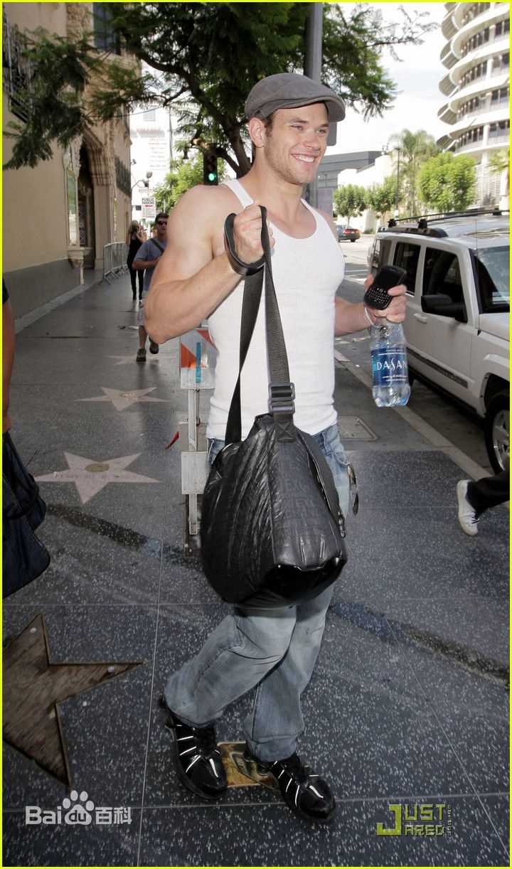 精选凯南·鲁兹(Kellan Lutz)精彩图册