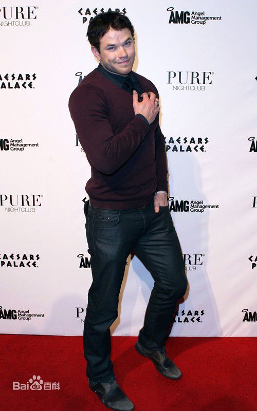 精选凯南·鲁兹(Kellan Lutz)精彩图册