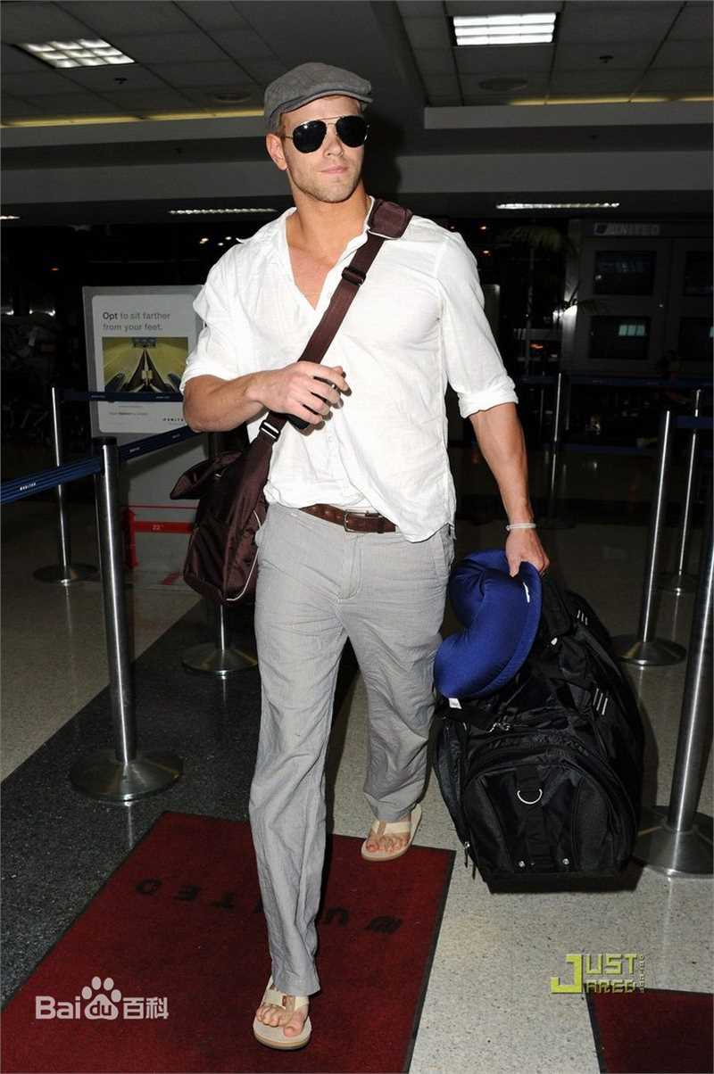 精选凯南·鲁兹(Kellan Lutz)精彩图册