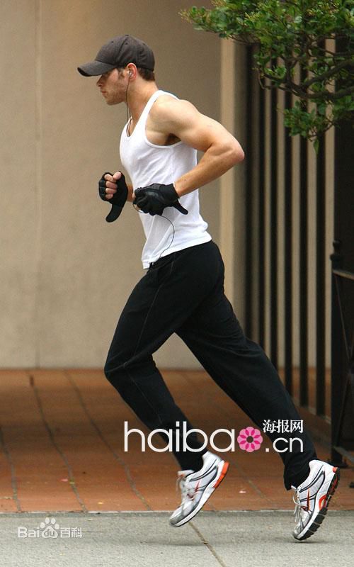 精选凯南·鲁兹(Kellan Lutz)精彩图册