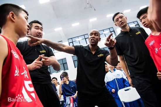 斯蒂芬·马布里(Stephon Marbury)教练生涯生活照