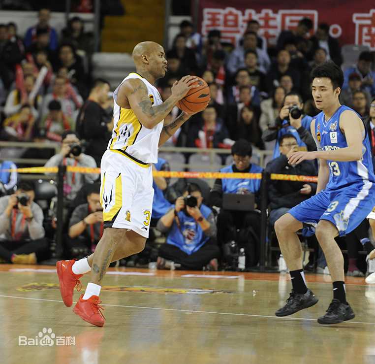 斯蒂芬·马布里(Stephon Marbury)马布里退役之夜前后照片