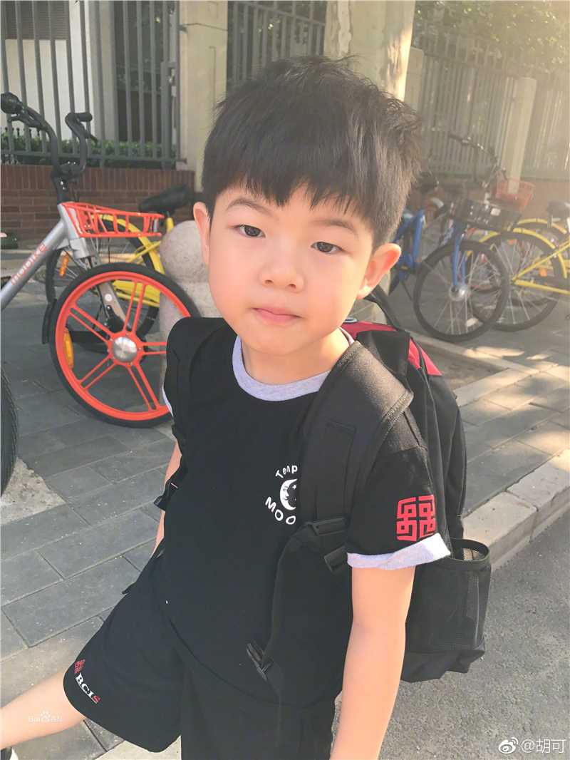 《沙俊伯》生活照