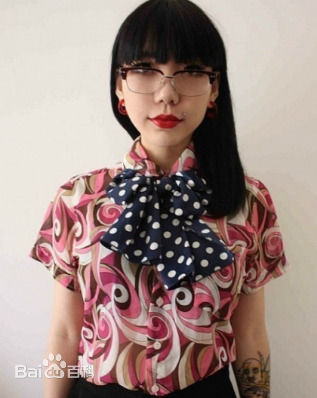 吴莫愁(MoMo Wu)个性照素颜照相册