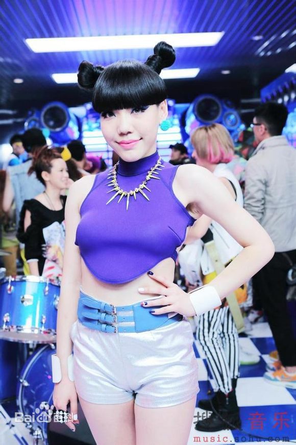 吴莫愁(MoMo Wu)就现在素颜照相册