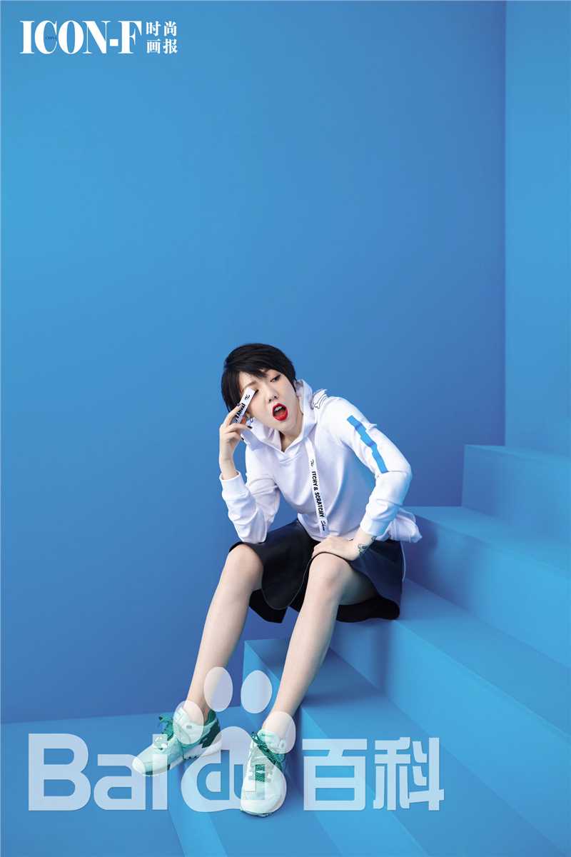 最新吴莫愁(MoMo Wu)性感图片