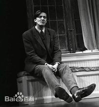 斯蒂芬·弗雷(Stephen Fry)前后照片