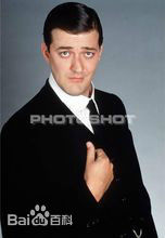 斯蒂芬·弗雷(Stephen Fry)前后照片