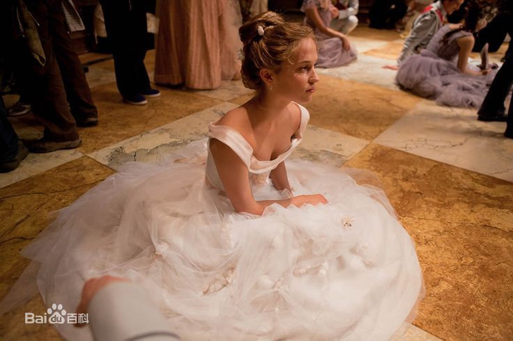 艾丽西亚·维坎德(Alicia Vikander)精选剧照