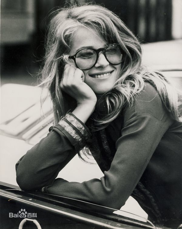 精选夏洛特·兰普林(Charlotte Rampling)精彩图册