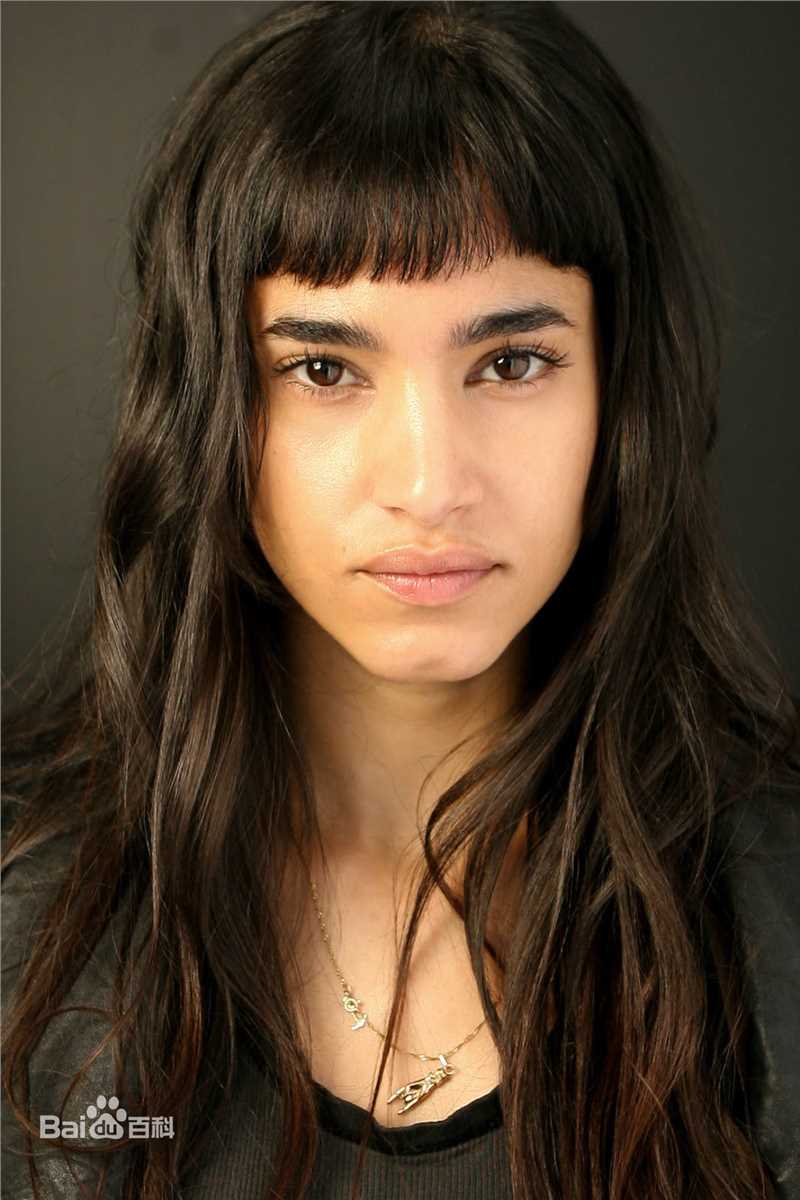 索菲亚·宝特拉(Sofia Boutella)最新壁纸