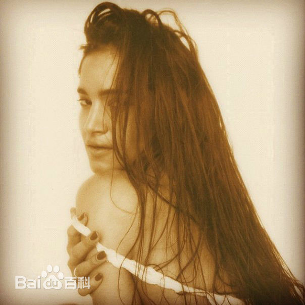 索菲亚·宝特拉(Sofia Boutella)最新壁纸