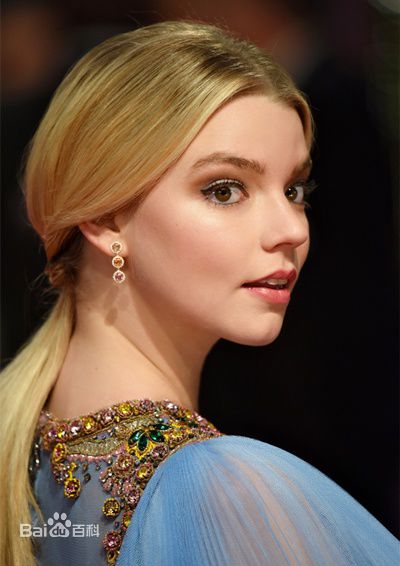最全安雅·泰勒-乔伊(Anya Taylor-Joy)素颜照