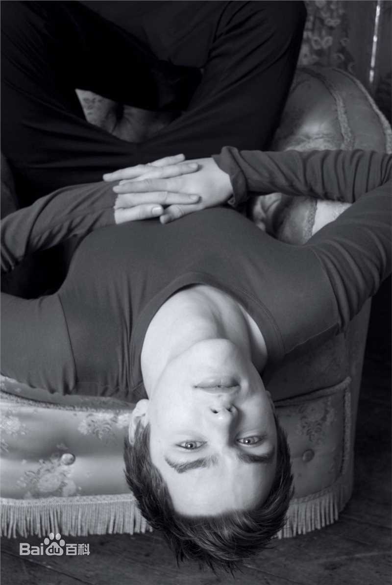 高清尼古拉斯·霍尔特(Nicholas Hoult)精彩图册