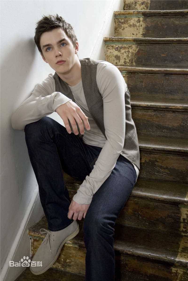 最全尼古拉斯·霍尔特(Nicholas Hoult)精彩图册