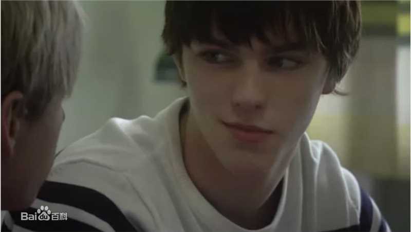 最全尼古拉斯·霍尔特(Nicholas Hoult)精彩图册