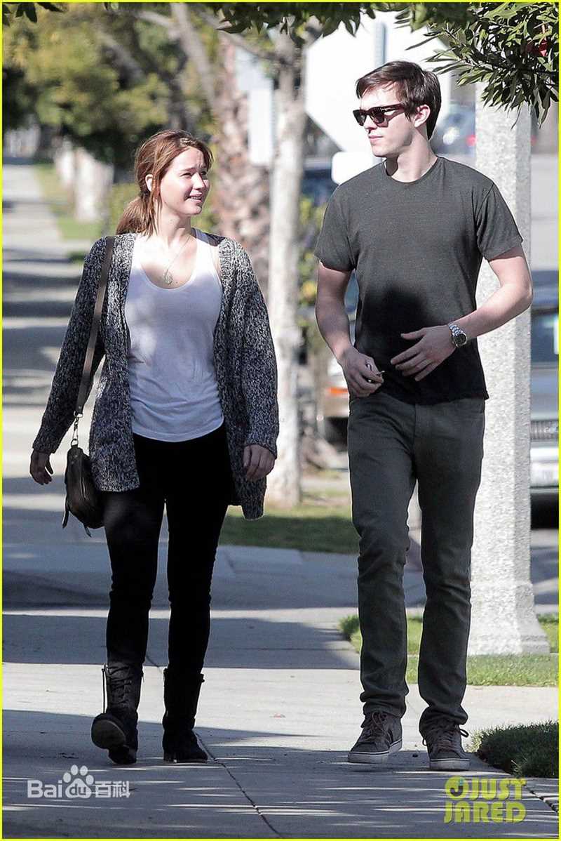 最全尼古拉斯·霍尔特(Nicholas Hoult)精彩图册