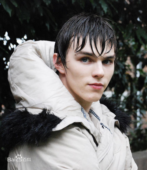 最全尼古拉斯·霍尔特(Nicholas Hoult)精彩图册