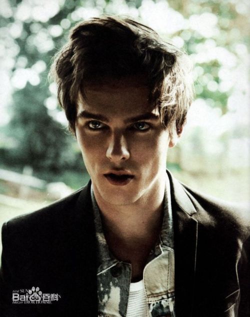 最优质尼古拉斯·霍尔特(Nicholas Hoult)精彩图册