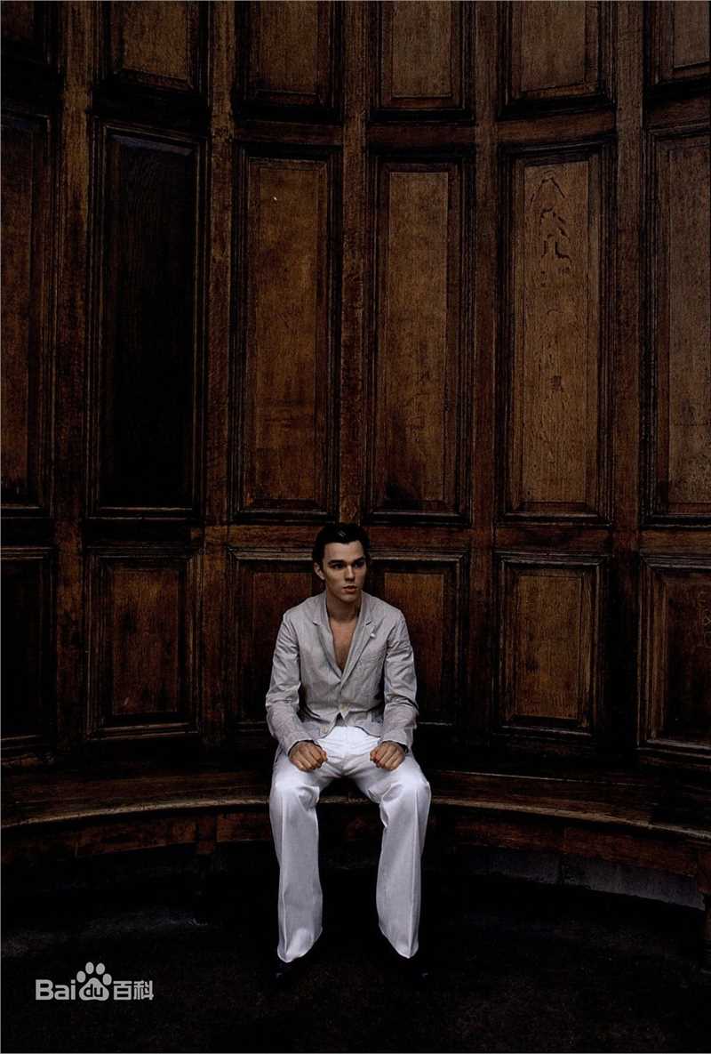 最优质尼古拉斯·霍尔特(Nicholas Hoult)精彩图册
