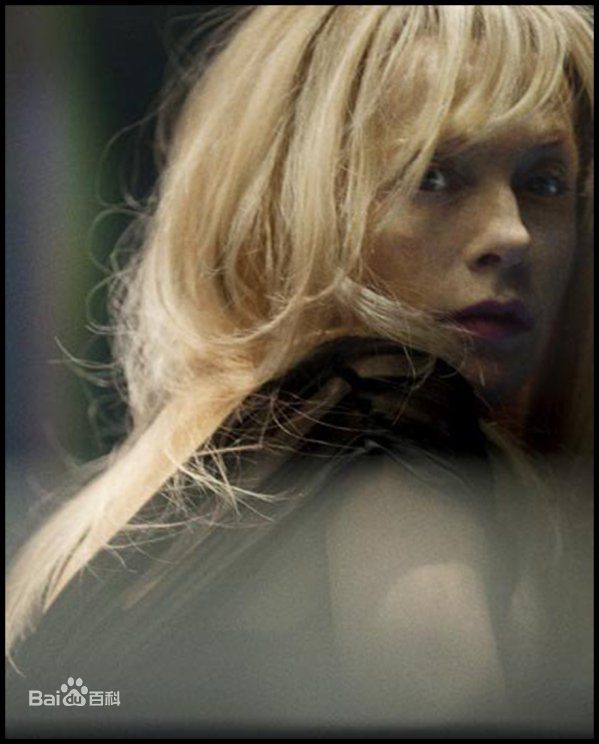 高清伊莎贝尔·于佩尔(Isabelle Huppert)精彩图册