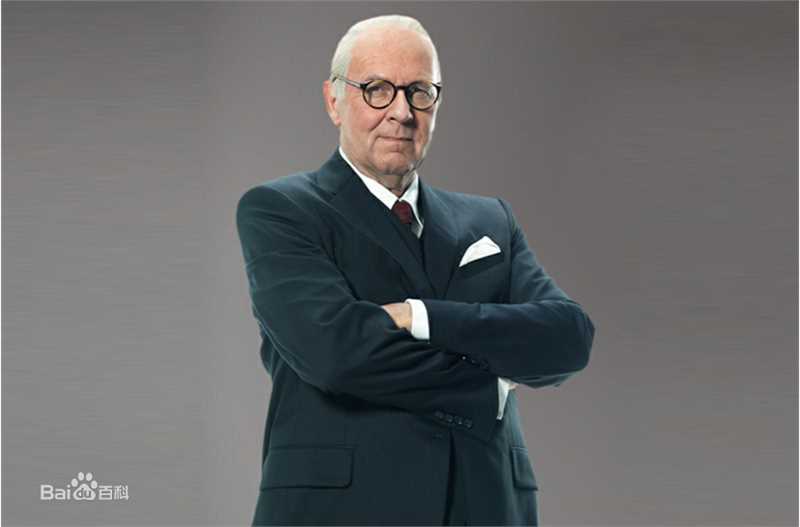 高清汤姆·威尔金森(Tom Wilkinson)图片