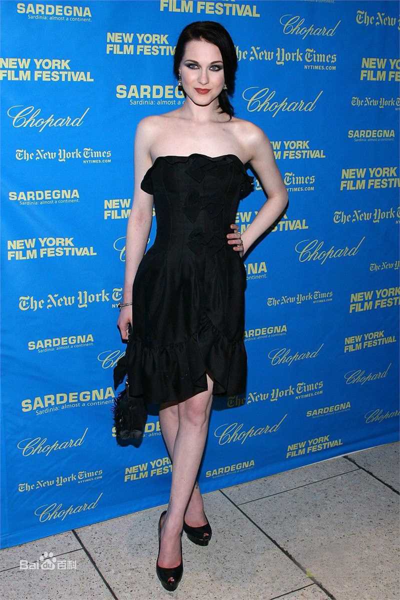 埃文·蕾切尔·伍德(Evan Rachel Wood)出席活动照图片图集