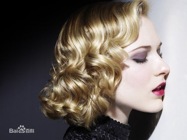 埃文·蕾切尔·伍德(Evan Rachel Wood)前后照片