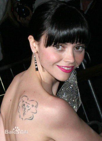 高清克里斯蒂娜·里奇(Christina Ricci)性感图片