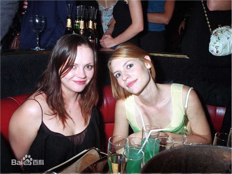 最新克里斯蒂娜·里奇(Christina Ricci)精彩图册