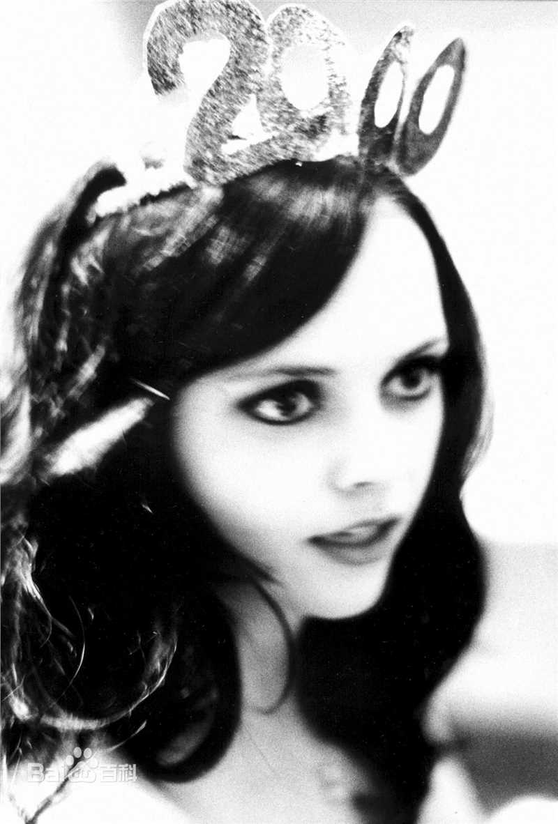 高清克里斯蒂娜·里奇(Christina Ricci)精彩图册