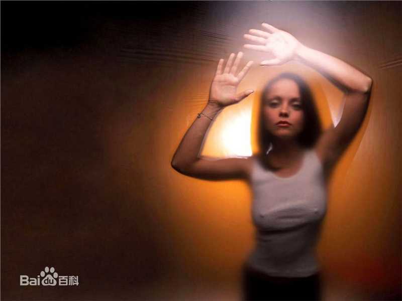 高清克里斯蒂娜·里奇(Christina Ricci)精彩图册