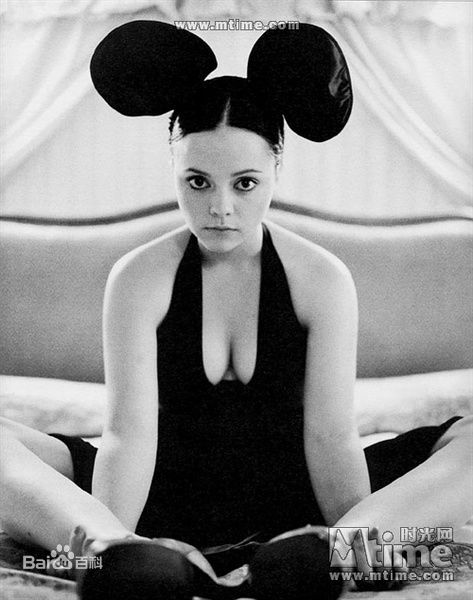 精选克里斯蒂娜·里奇(Christina Ricci)精彩图册