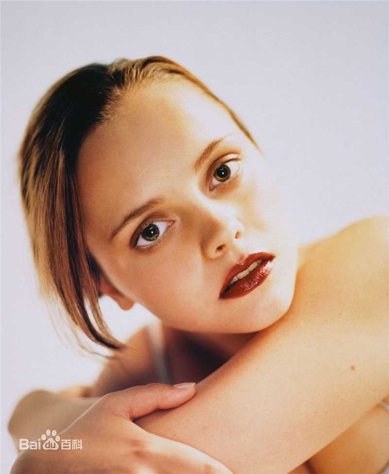 精选克里斯蒂娜·里奇(Christina Ricci)精彩图册