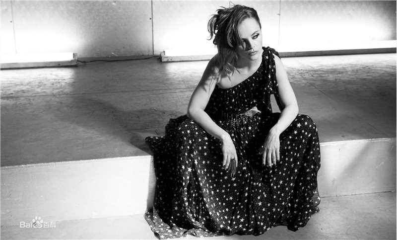 高清克里斯蒂娜·里奇(Christina Ricci)精彩图册